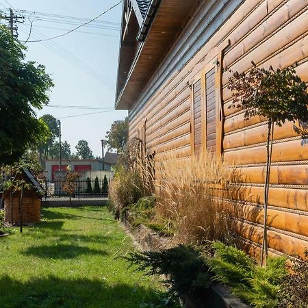 Pokoje Goscinne Nad Wkra Joniec Exteriör bild